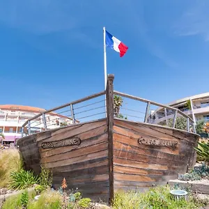 Magnifique Avec Terrasse- Proche De La Mer! , Carqueiranne France