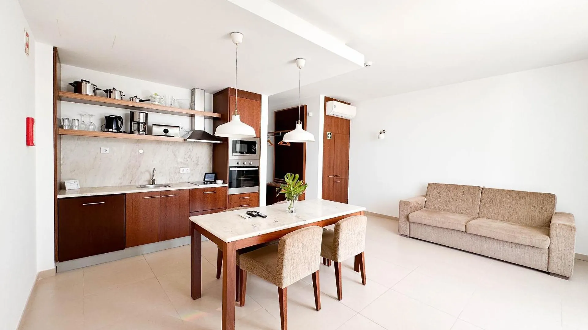 Villa Sao Rafael Holidays